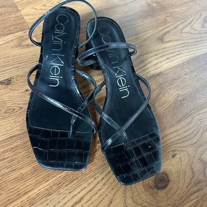 Strappy Calvin Klein sandals with low block heel